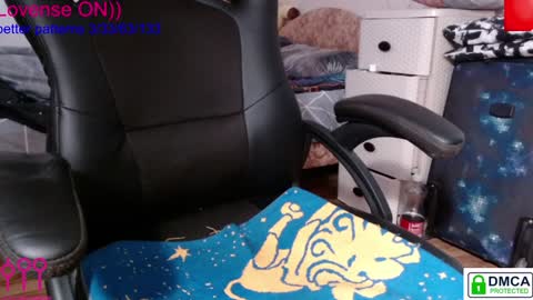 Snapshot of eva_blond_hot chatting on 01/24/25, 10:53 Eva online show from 01/24/25, 10:53