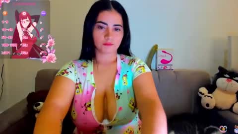 Snapshot of eva_dirtshow chatting on 10/15/25, 05:13 Eva online show from 10/15/25, 05:13