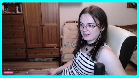 Snapshot of eva_katt chatting on 12/16/24, 09:09 Gamer Katt online show from 12/16/24, 09:09