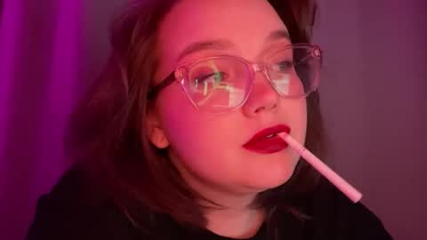 eva_kittenn online show from 10/31/25, 06:53