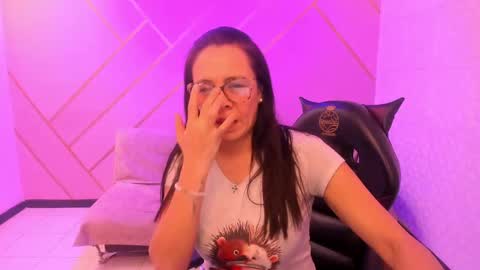 Eva  online show from 09/13/25, 02:39