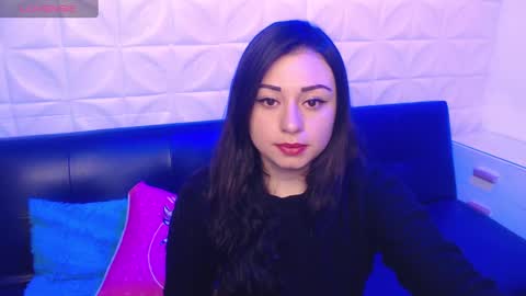 Snapshot of eva_rosell chatting on 09/17/25, 02:52 Eva online show from 09/17/25, 02:52