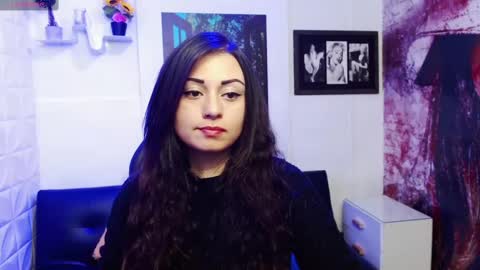 Snapshot of eva_rosell chatting on 10/01/25, 02:23 Eva online show from 10/01/25, 02:23