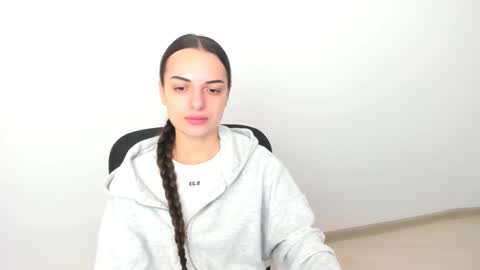 Snapshot of eva_rossee_ chatting on 12/09/24, 02:06 Eva online show from 12/09/24, 02:06