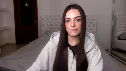 Snapshot of eva_rossee_ chatting on 02/03/25, 01:51 Eva online show from 02/03/25, 01:51