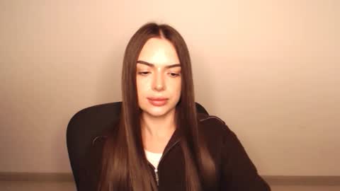 Snapshot of eva_rossee_ chatting on 10/02/25, 06:48 Eva online show from 10/02/25, 06:48