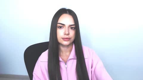 Eva online show from 11/24/25, 12:49