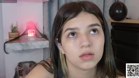 Snapshot of eva_sin18 chatting on 10/24/25, 11:23 Eva Sin online show from 10/24/25, 11:23