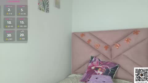 Snapshot of eva_sin18 chatting on 11/10/25, 11:26 Eva Sin online show from 11/10/25, 11:26