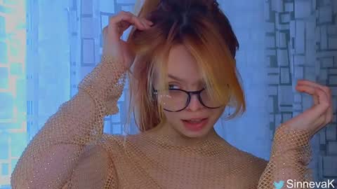Snapshot of eva_sinn chatting on 02/03/25, 09:41 Hi there i am Eva and i wish create a nice community with you so join my Ticket Show for more pleasure online show from 02/03/25, 09:41