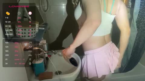 Snapshot of eva_stari chatting on 11/30/25, 11:42 eva_stari online show from 11/30/25, 11:42