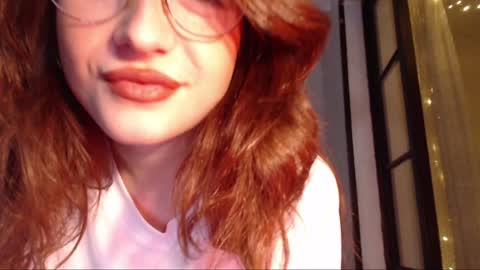 Snapshot of eva_sun chatting on 01/06/25, 09:32 Fansly - - use this referral link to support me online show from 01/06/25, 09:32