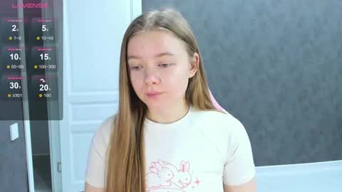 Snapshot of eva_tomiok chatting on 02/11/25, 05:26 Eva online show from 02/11/25, 05:26