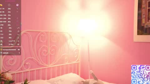 Snapshot of eva_vibe chatting on 10/23/25, 04:56 eva_vibe online show from 10/23/25, 04:56