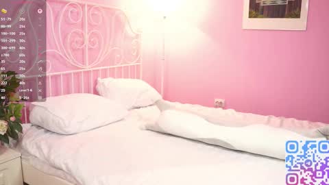 Snapshot of eva_vibe chatting on 11/27/25, 09:33 eva_vibe online show from 11/27/25, 09:33