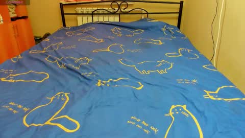 Snapshot of eva_zero chatting on 10/20/25, 08:59 Eva online show from 10/20/25, 08:59