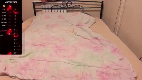 Snapshot of eva_zero chatting on 11/09/25, 04:16 Eva online show from 11/09/25, 04:16