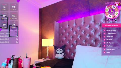 Snapshot of evaa_cloee chatting on 01/19/25, 01:10 EVA CLOEE online show from 01/19/25, 01:10