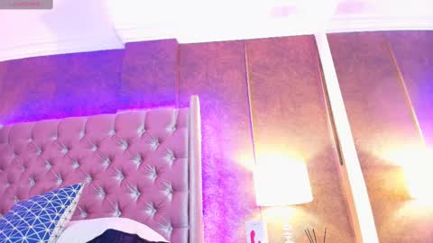 Snapshot of evaa_cloee chatting on 02/21/25, 03:56 EVA CLOEE online show from 02/21/25, 03:56