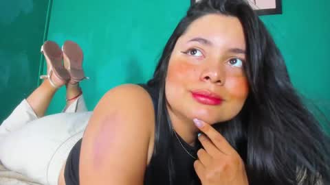 Snapshot of evaa_greey chatting on 09/13/25, 08:08 Eva Grey online show from 09/13/25, 08:08