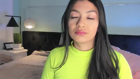 julieth online show from 03/10/25, 11:32