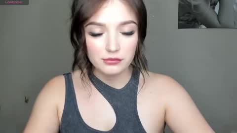 Snapshot of evaamillerr chatting on 01/07/25, 10:22 Eva online show from 01/07/25, 10:22