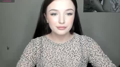 Snapshot of evaamillerr chatting on 01/20/25, 01:11 Eva online show from 01/20/25, 01:11