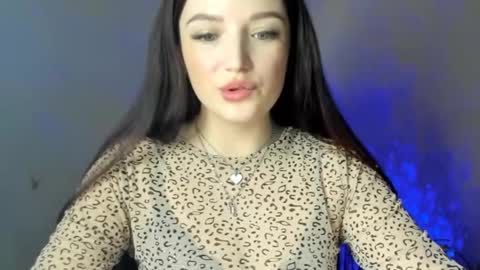 Snapshot of evaamillerr chatting on 02/03/25, 09:29 Eva online show from 02/03/25, 09:29