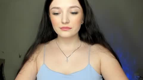 Snapshot of evaamillerr chatting on 02/26/25, 08:22 Eva online show from 02/26/25, 08:22