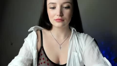 Snapshot of evaamillerr chatting on 03/12/25, 08:52 Eva online show from 03/12/25, 08:52