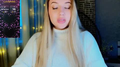 Eva  online show from 11/21/25, 02:32