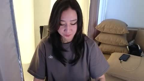 Eva online show from 10/15/25, 06:13