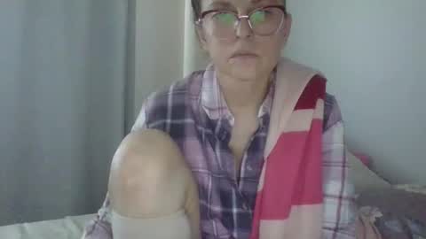 evaglad online show from 10/07/25, 10:34