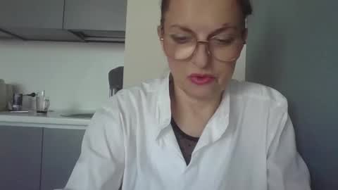 evaglad online show from 10/18/25, 12:28