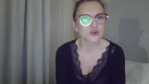 evaglad online show from 11/13/25, 06:18