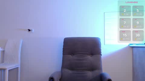 Snapshot of evahailey_ chatting on 02/26/25, 05:09 Eva online show from 02/26/25, 05:09