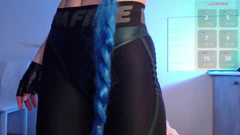 Snapshot of evahailey_ chatting on 02/27/25, 03:47 Eva online show from 02/27/25, 03:47