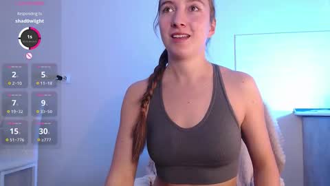 Snapshot of evahailey_ chatting on 09/13/25, 04:12 Eva online show from 09/13/25, 04:12