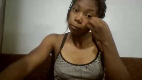 Snapshot of evahaldy chatting on 11/08/25, 06:51 evahaldy online show from 11/08/25, 06:51