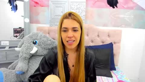 Eva online show from 02/26/25, 04:35