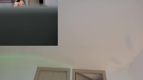 Snapshot of evaluna14 chatting on 11/04/25, 11:15 Eva online show from 11/04/25, 11:15