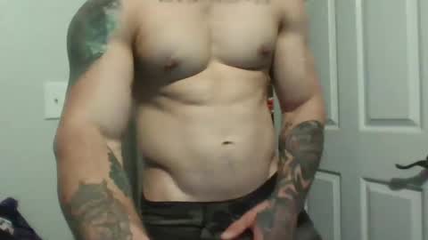 Snapshot of evancage chatting on 10/19/25, 12:22 evan cage online show from 10/19/25, 12:22