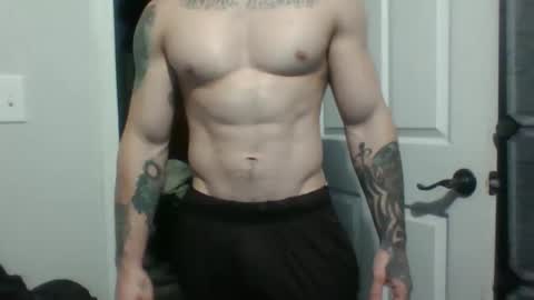 Snapshot of evancage chatting on 11/15/25, 12:30 evan cage online show from 11/15/25, 12:30