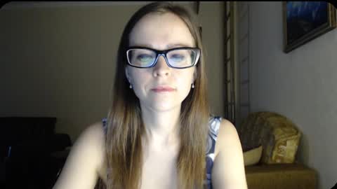 Snapshot of evangeline06 chatting on 01/28/25, 08:25 YourMistress online show from 01/28/25, 08:25