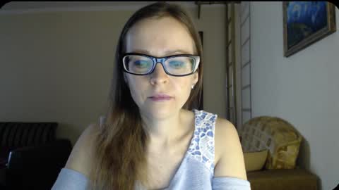 Snapshot of evangeline06 chatting on 02/10/25, 08:42 YourMistress online show from 02/10/25, 08:42
