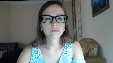 Snapshot of evangeline06 chatting on 09/30/25, 08:30 YourMistress online show from 09/30/25, 08:30