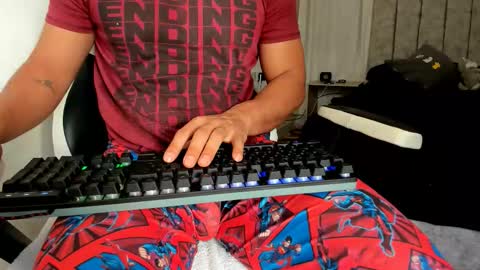 Snapshot of evans_king chatting on 11/08/25, 11:54 Evan online show from 11/08/25, 11:54