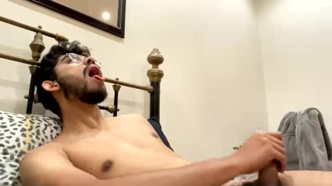 Snapshot of evansjacob chatting on 10/11/25, 01:49 evansjacob online show from 10/11/25, 01:49