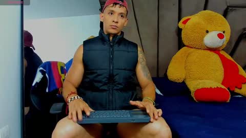 Snapshot of evansstorm01 chatting on 03/03/25, 12:48 online show from 03/03/25, 12:48