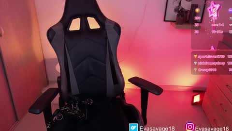 Snapshot of evasavage chatting on 12/14/24, 02:12 EVA SAVAGEIm recovering from surgery. Ill see you in a couple of weeks. online show from 12/14/24, 02:12